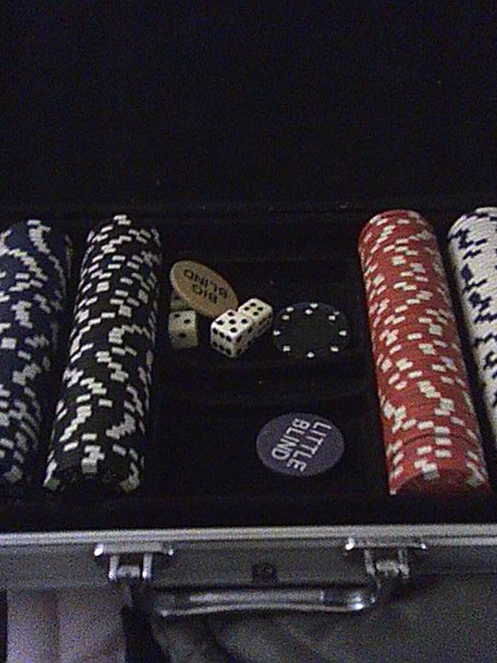 Premium 300‑Piece Poker Chip Set with Case – Casino‑Grade Chips, Dice & Blinds